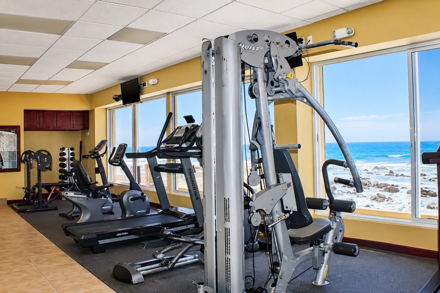 Fitness center at La Jolla Real Rosarito